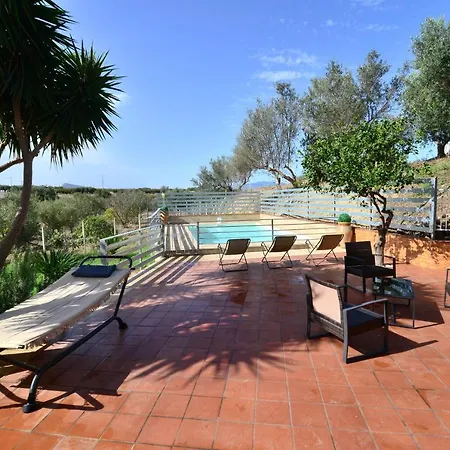 Villa Trappeto 빌라 *