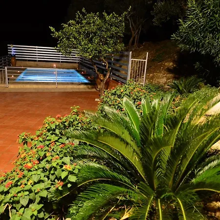 Villa Trappeto 빌라